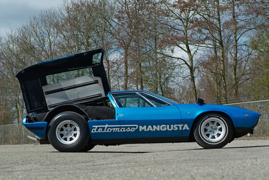 1967 DeTomaso Mangusta - Image 2 of 2