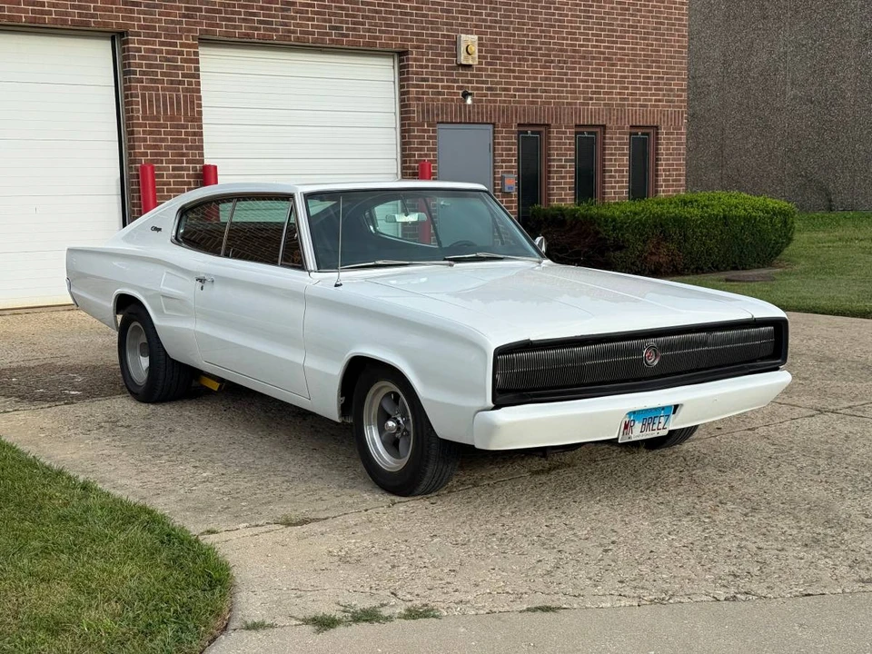 1967 Dodge Charger 1st Gen - Image 2 of 20