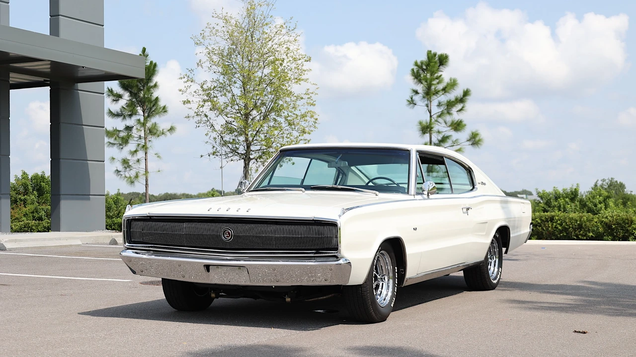 1967 Dodge Charger 1st Gen - Image 17 of 31