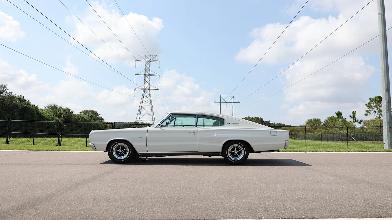 1967 Dodge Charger 1st Gen - Image 20 of 31