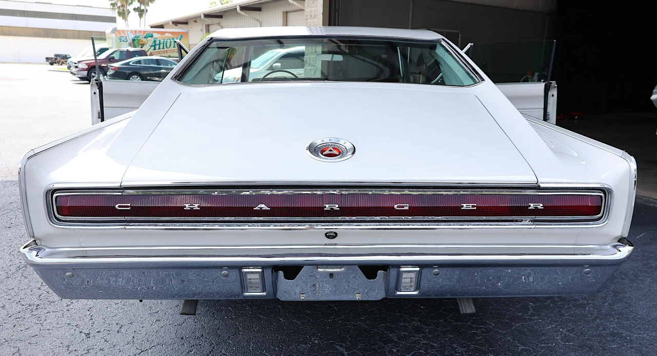 1967 Dodge Charger 1st Gen - Image 23 of 31