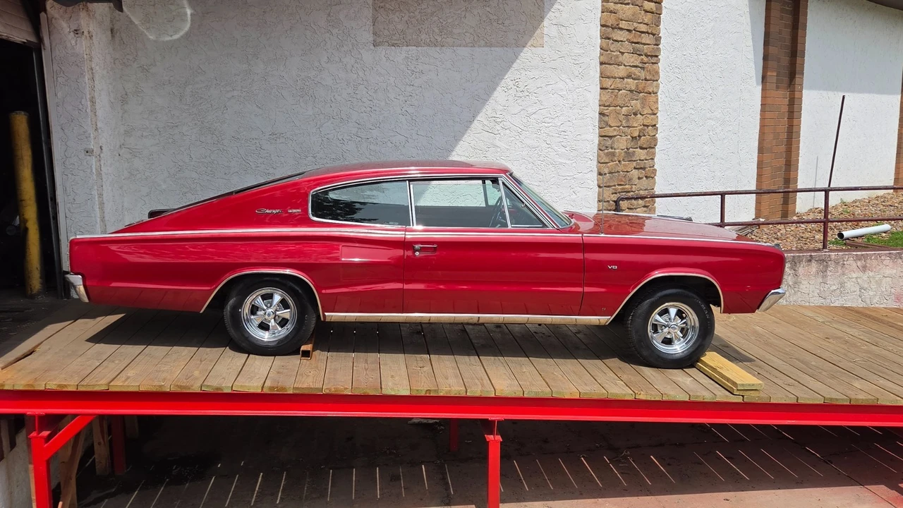 1967 Dodge Charger 1st Gen - Image 2 of 31