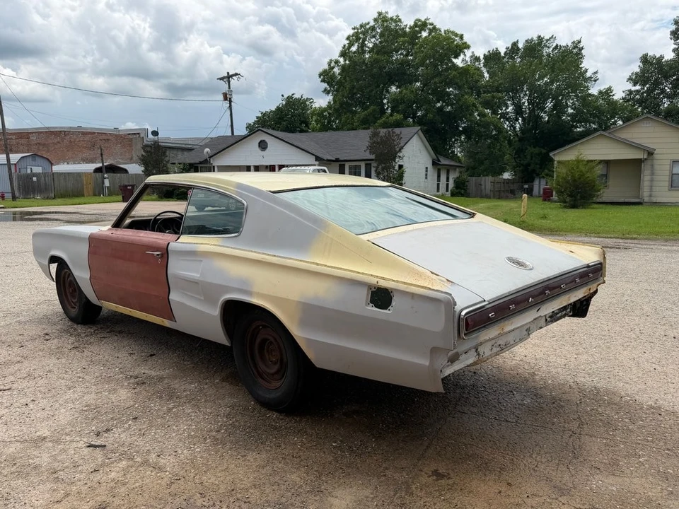 1967 Dodge Charger 1st Gen - Image 4 of 31