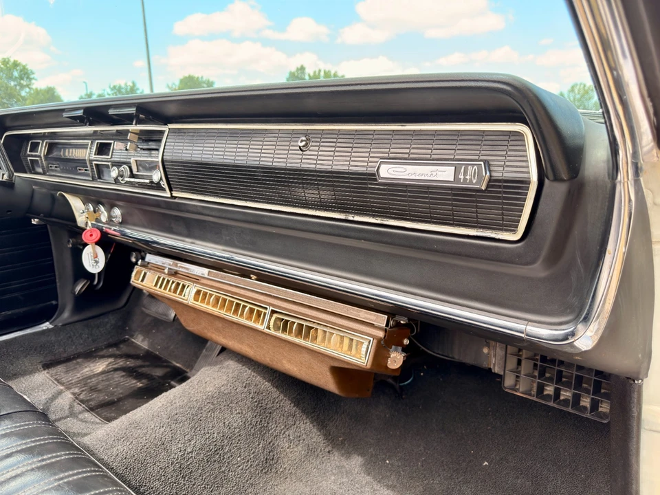1967 Dodge Coronet 4th Gen - Image 26 of 31