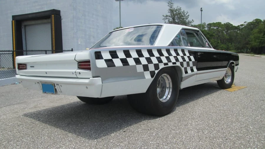 1967 Dodge Coronet 4th Gen - Image 2 of 10