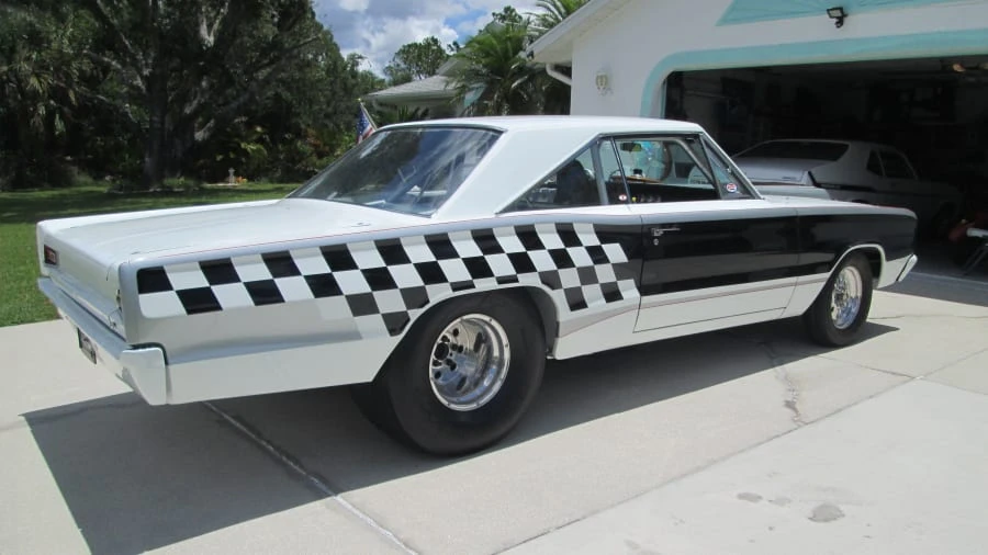 1967 Dodge Coronet 4th Gen - Image 3 of 10
