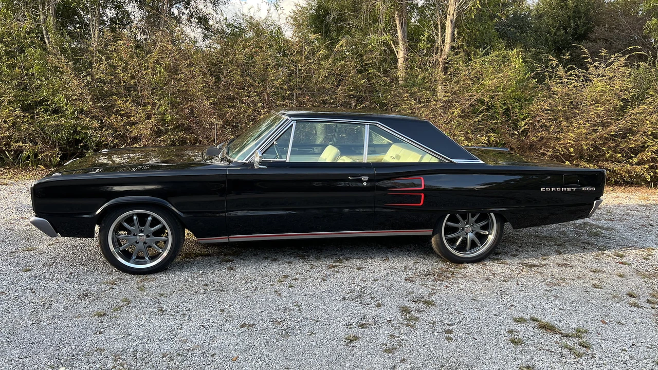 1967 Dodge Coronet 4th Gen - Image 2 of 4