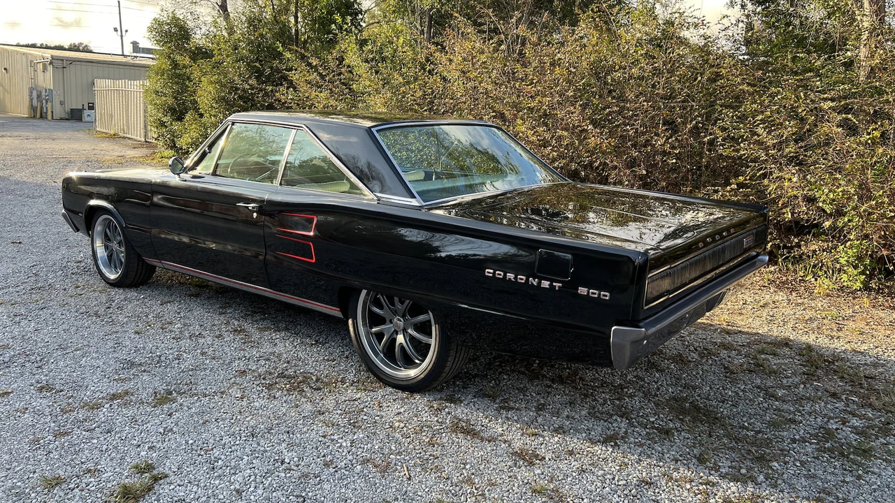 1967 Dodge Coronet 4th Gen - Image 3 of 4