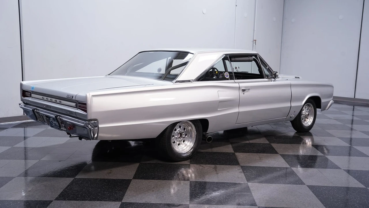 1967 Dodge Coronet 4th Gen - Image 12 of 12