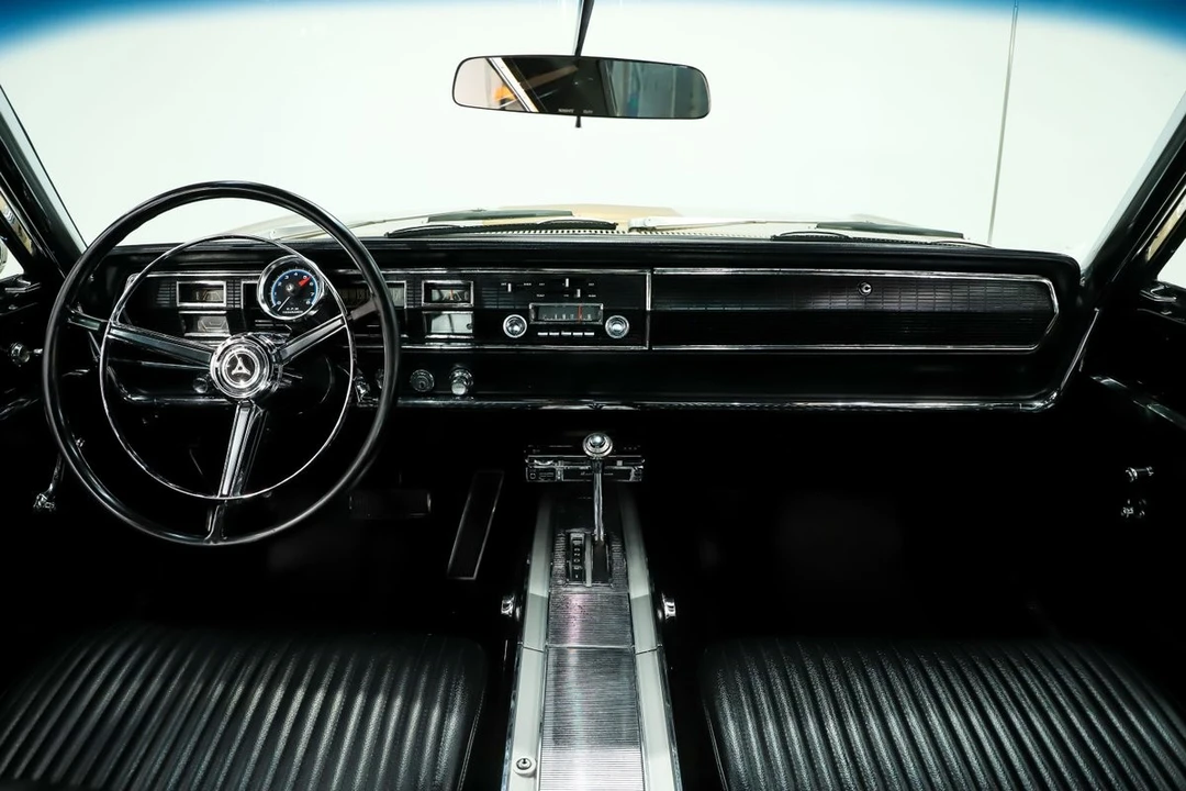 1967 Dodge Coronet - Image 29 of 31