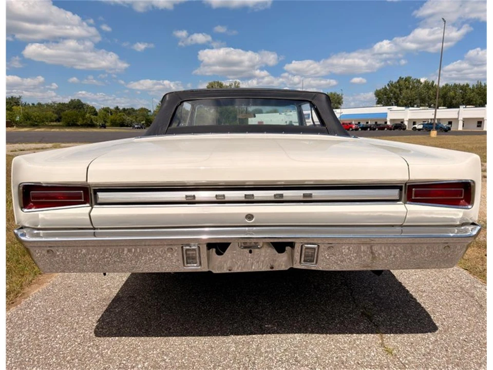 1967 Dodge Coronet 4th Gen - Image 16 of 31