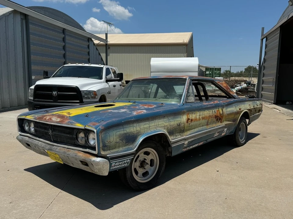 1967 Dodge Coronet 4th Gen - Image 2 of 31