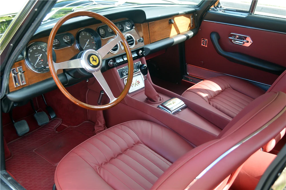 1967 Ferrari 330 GT 2+2 - Image 4 of 5