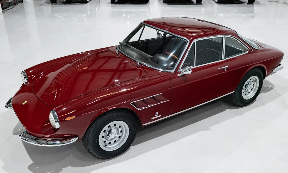 1967 Ferrari 330 GTC & GTS - Image 9 of 21