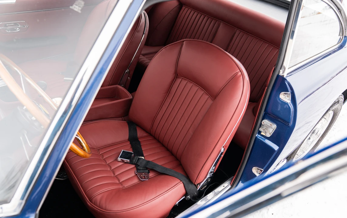 1967 Ferrari 330 GT 2+2 - Image 31 of 31