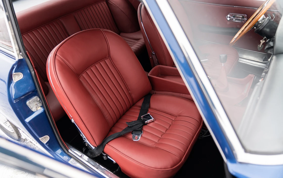 1967 Ferrari 330 GT 2+2 - Image 24 of 31
