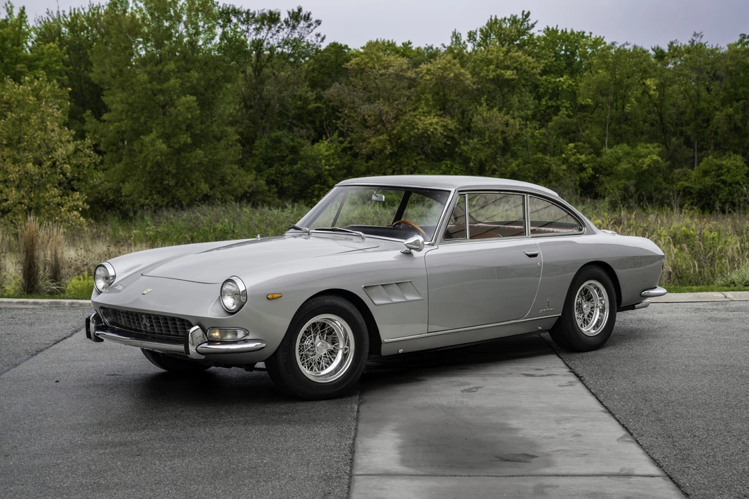 1967 Ferrari 330 GT 2+2 - Image 4 of 31