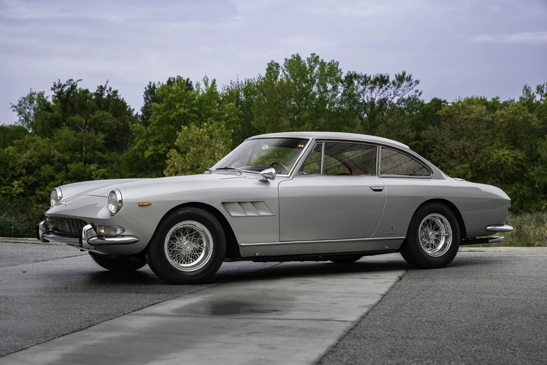 1967 Ferrari 330 GT 2+2 - Image 12 of 31