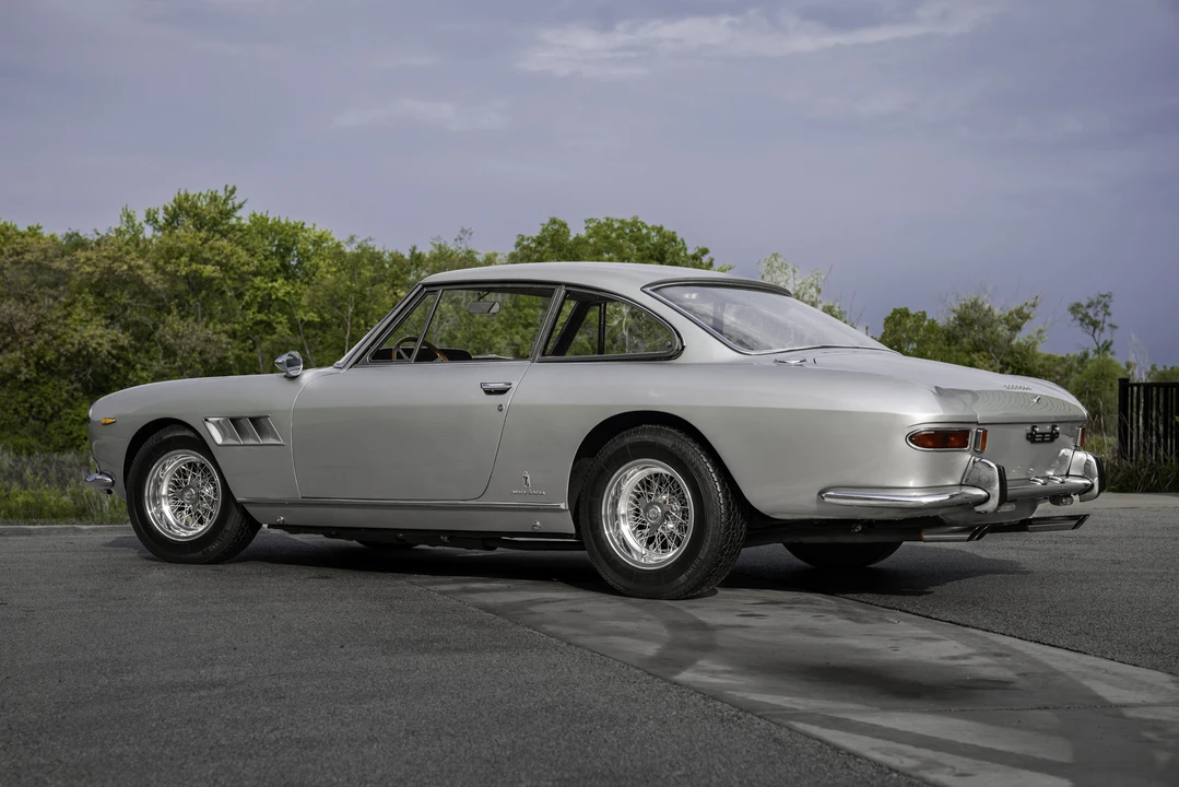 1967 Ferrari 330 GT 2+2 - Image 15 of 31