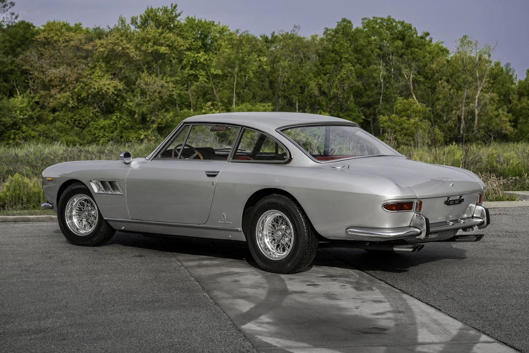 1967 Ferrari 330 GT 2+2 - Image 16 of 31
