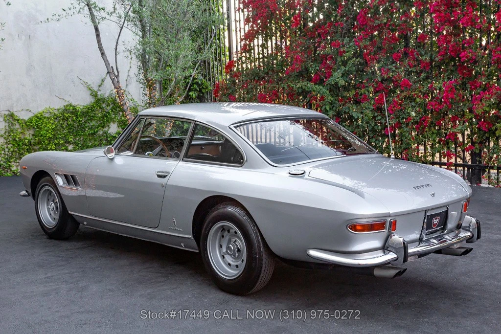 1967 Ferrari 330 GT 2+2 - Image 7 of 12