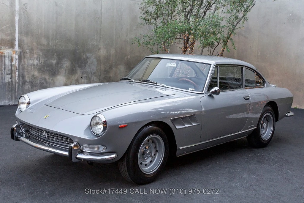1967 Ferrari 330 GT 2+2 - Image 8 of 12