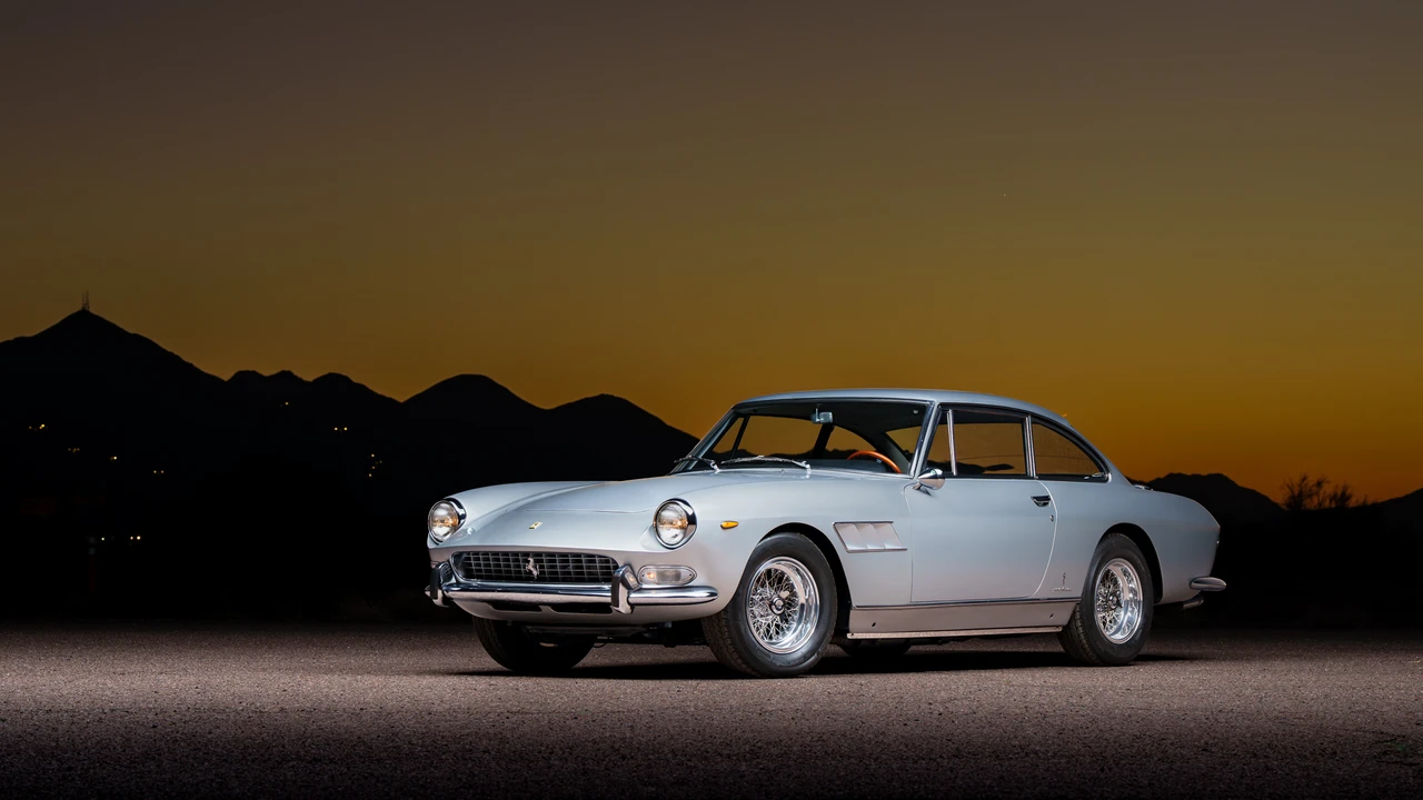 1967 Ferrari 330 GT 2+2 - Image 6 of 31