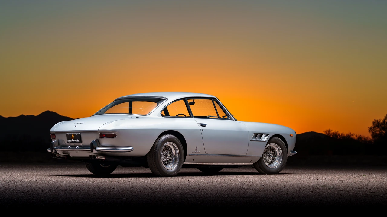 1967 Ferrari 330 GT 2+2 - Image 20 of 31