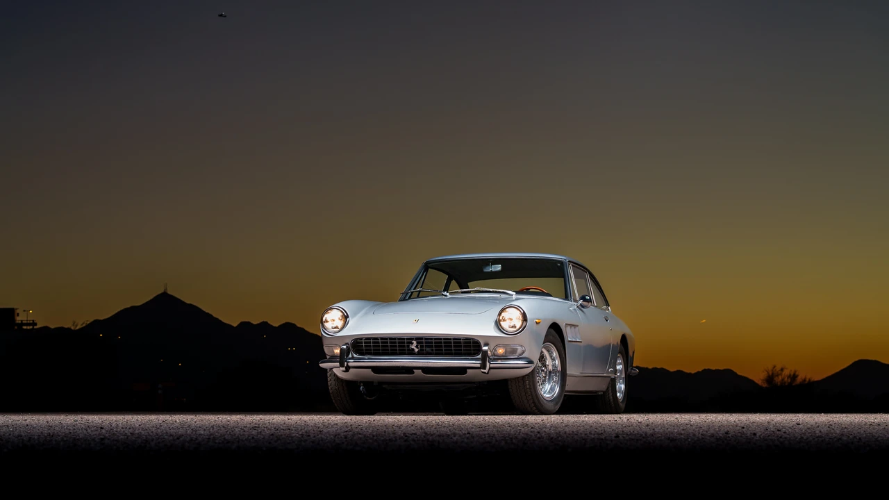 1967 Ferrari 330 GT 2+2 - Image 2 of 31