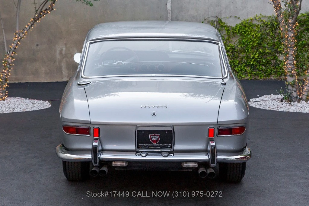 1967 Ferrari 330 GT 2+2 - Image 6 of 12