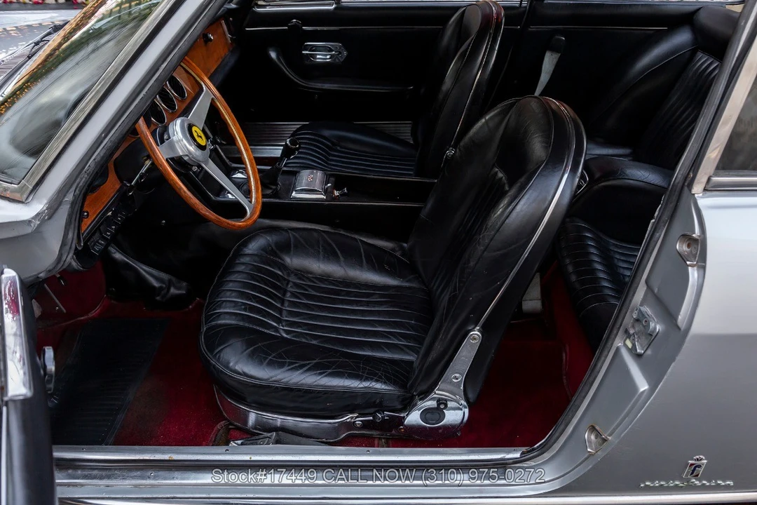 1967 Ferrari 330 GT 2+2 - Image 16 of 31