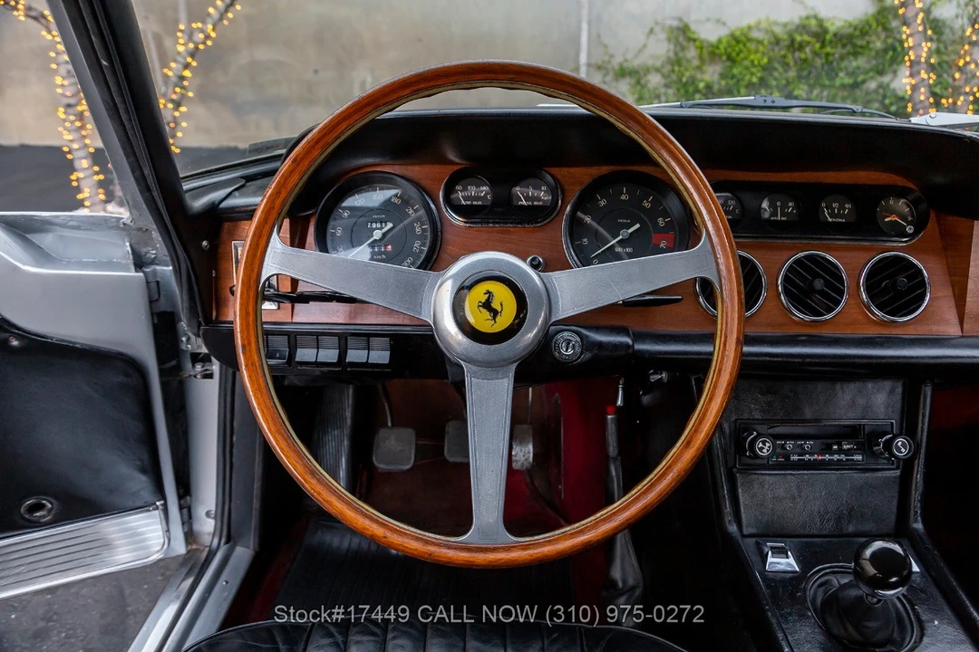 1967 Ferrari 330 GT 2+2 - Image 20 of 31