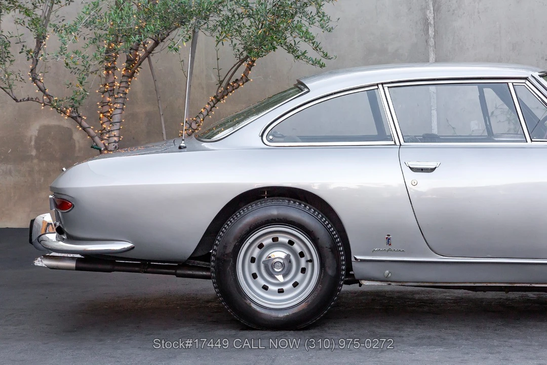 1967 Ferrari 330 GT 2+2 - Image 12 of 31