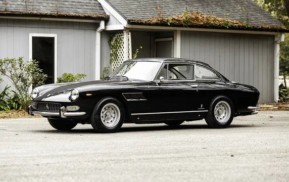 1967 Ferrari 330 GT 2+2 Series II