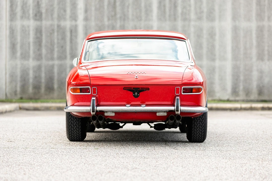 1967 Ferrari 330 GT 2+2 - Image 5 of 31