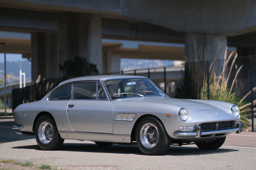 1967 Ferrari 330 GT 2+2 - Image 13 of 31