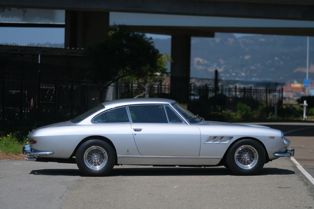 1967 Ferrari 330 GT 2+2 - Image 11 of 31