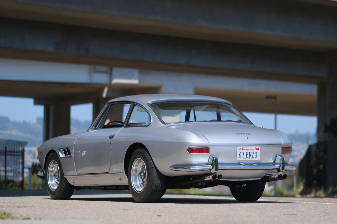 1967 Ferrari 330 GT 2+2 - Image 16 of 31