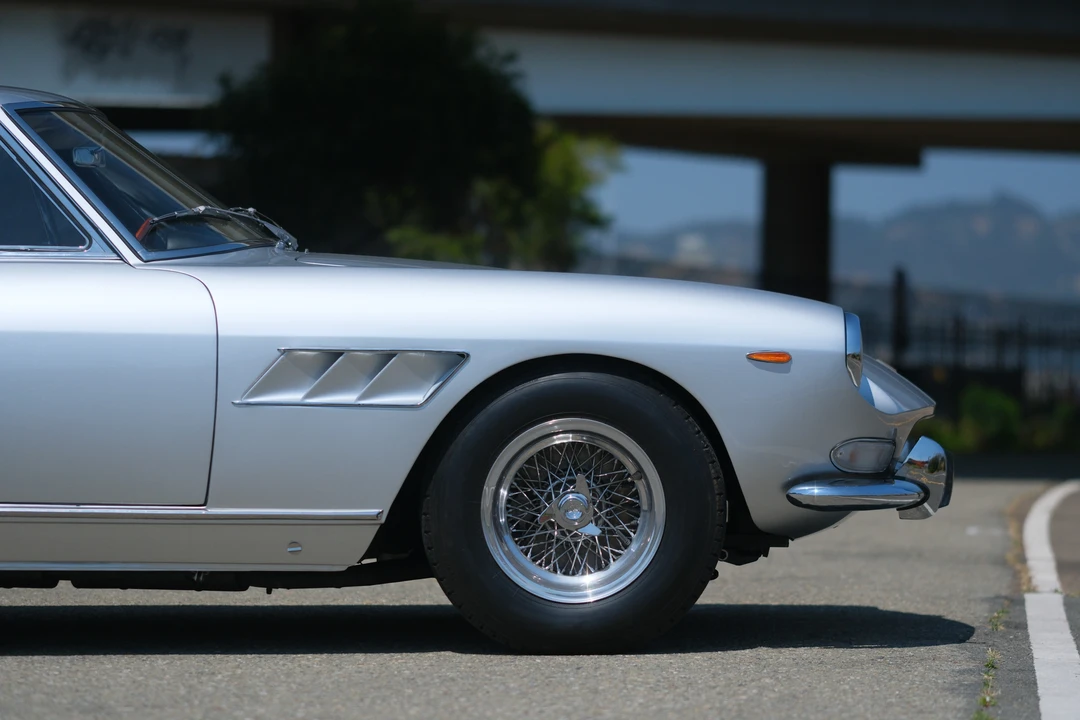 1967 Ferrari 330 GT 2+2 - Image 26 of 31