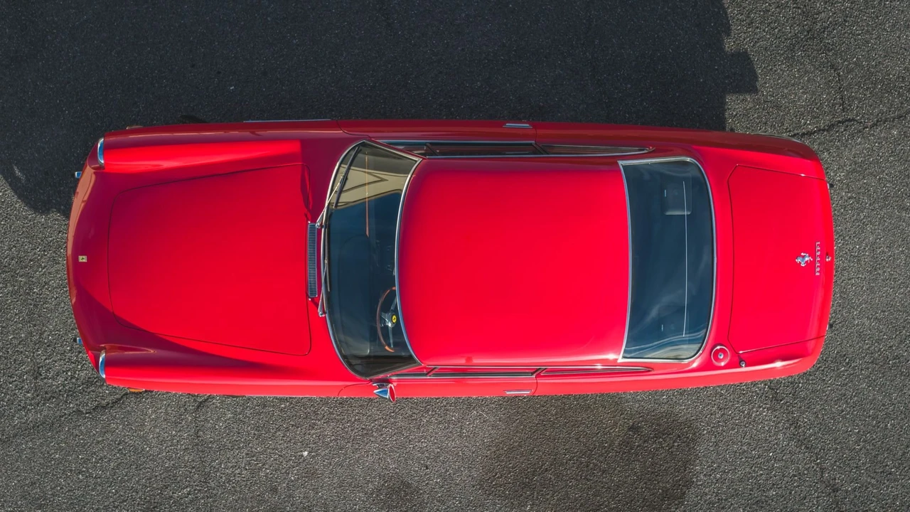 1967 Ferrari 330 GT 2+2 - Image 18 of 31