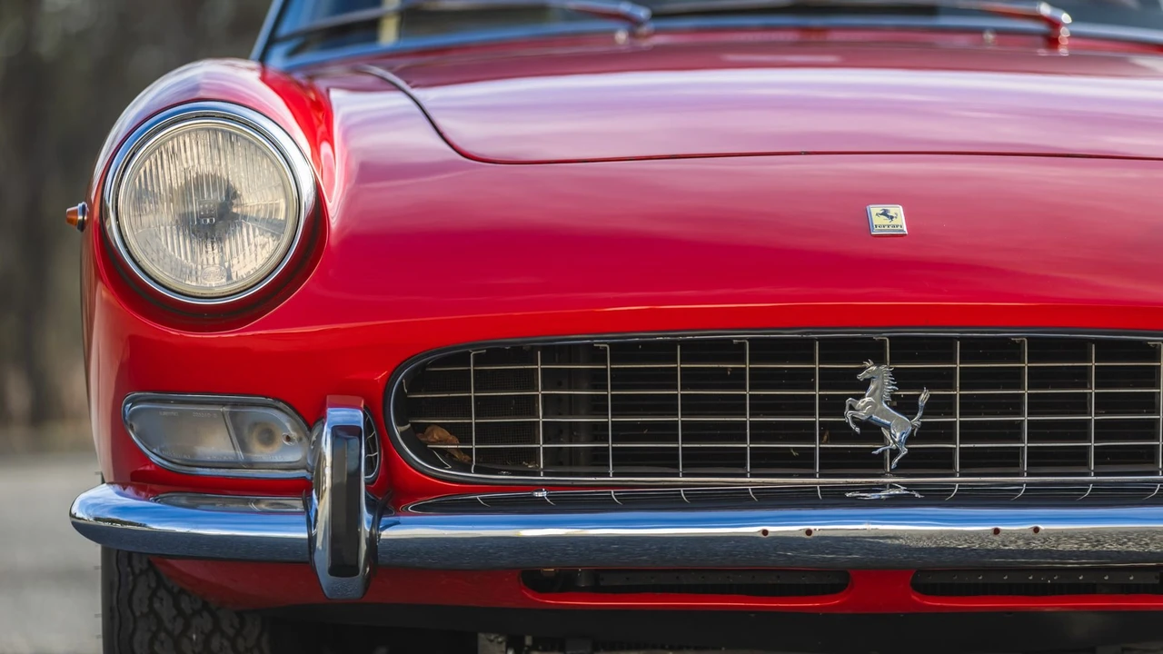 1967 Ferrari 330 GT 2+2 - Image 28 of 31