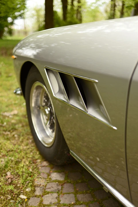 1967 Ferrari 330 GT 2+2 - Image 30 of 31