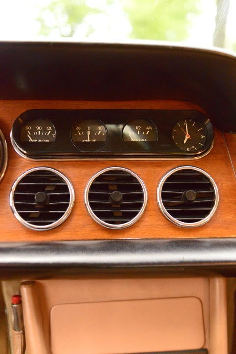 1967 Ferrari 330 GT 2+2 - Image 17 of 31