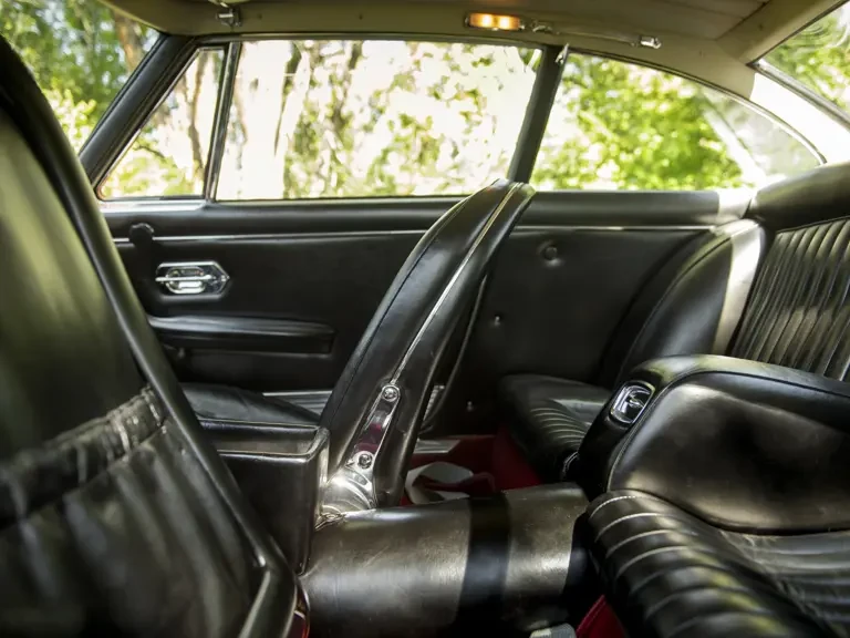 1967 Ferrari 330 GT 2+2 - Image 20 of 31