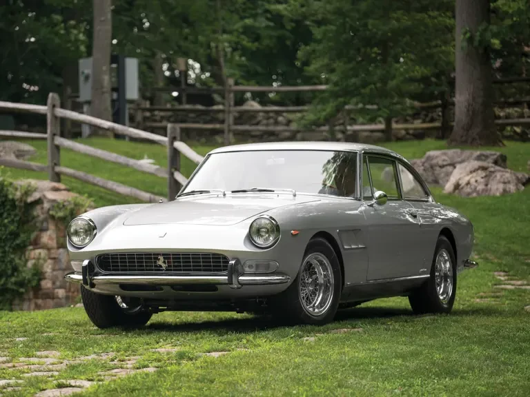 1967 Ferrari 330 GT 2+2 - Image 22 of 23