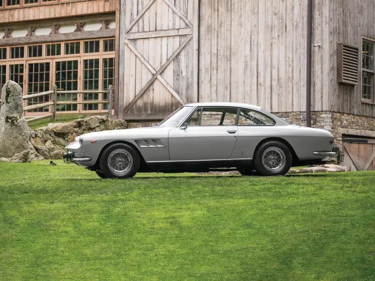 1967 Ferrari 330 GT 2+2 - Image 6 of 23