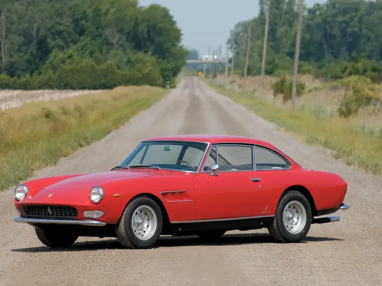 1967 Ferrari 330 GT 2+2 - Image 2 of 2