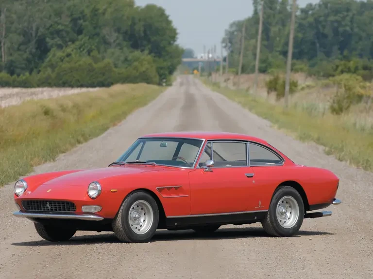 1967 Ferrari 330 GT 2+2 - Image 2 of 2