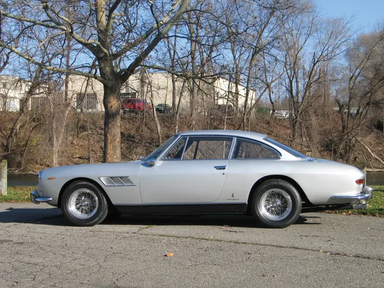 1967 Ferrari 330 GT 2+2 - Image 6 of 13