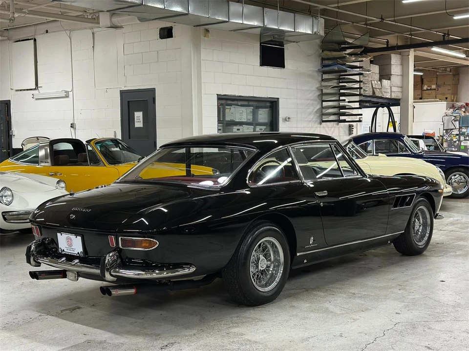1967 Ferrari 330 GT 2+2 - Image 6 of 31